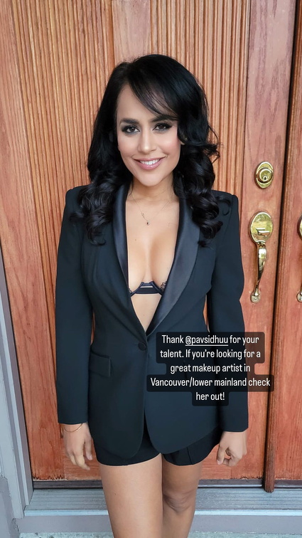Agam Darshi wears a sexy office dress exposing boobs