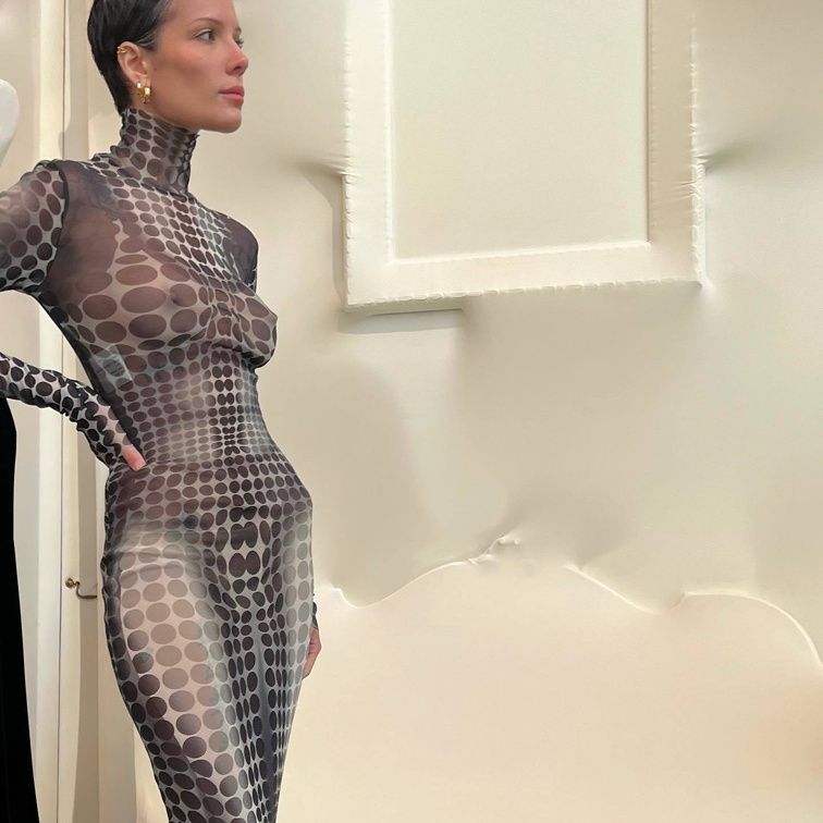 Halsey shows her nipples in a see through dress