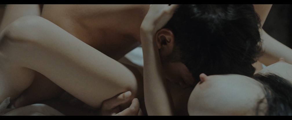 Aiko Garcia shows one big boob making love to her man